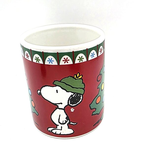 Peanuts Snoopy Christmas Tree Coffee Mug 60th Anniversary 2010 Tree Red Green - Picture 9 of 12